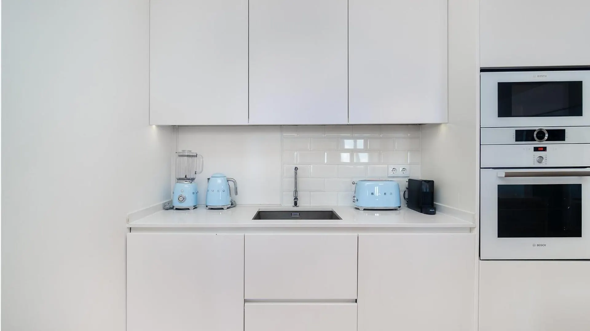 Whome Exclusive Stay In A Prime Location With River View Lisbon Apartment