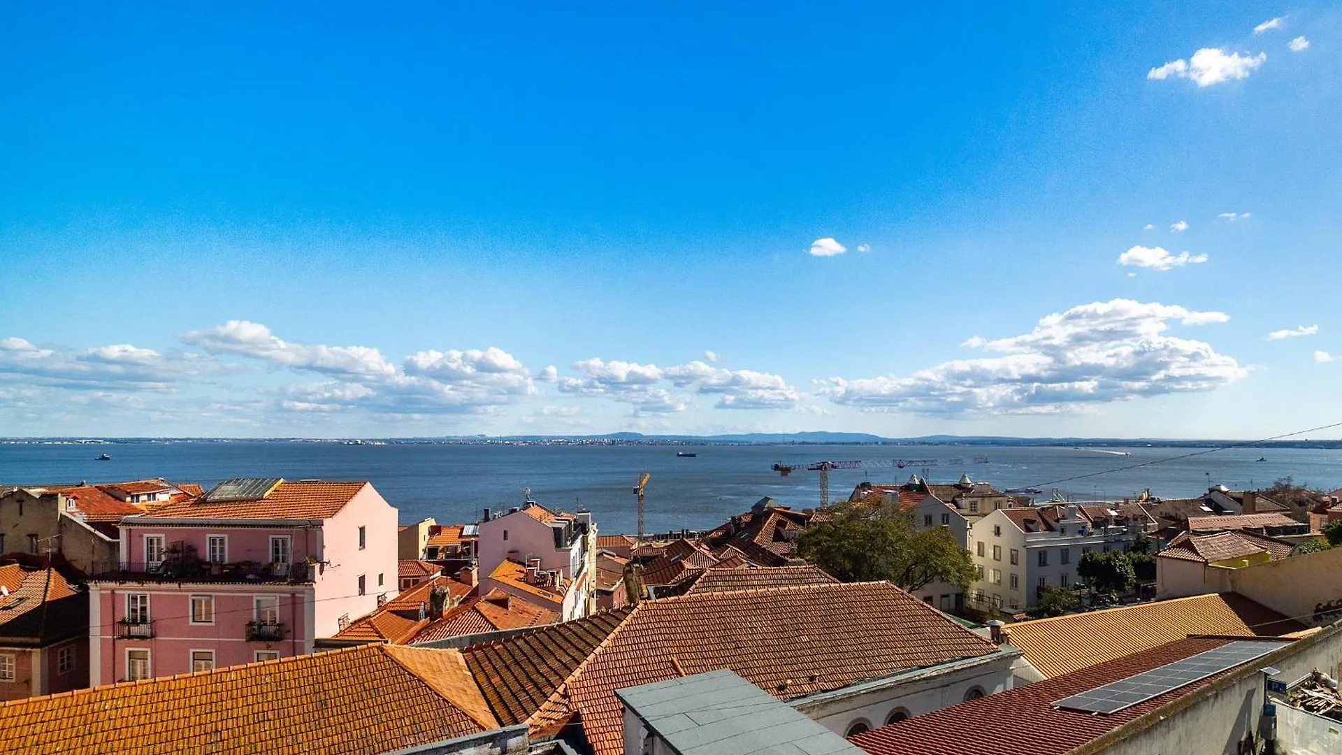 Apartment Whome Exclusive Stay In A Prime Location With River View Lisbon