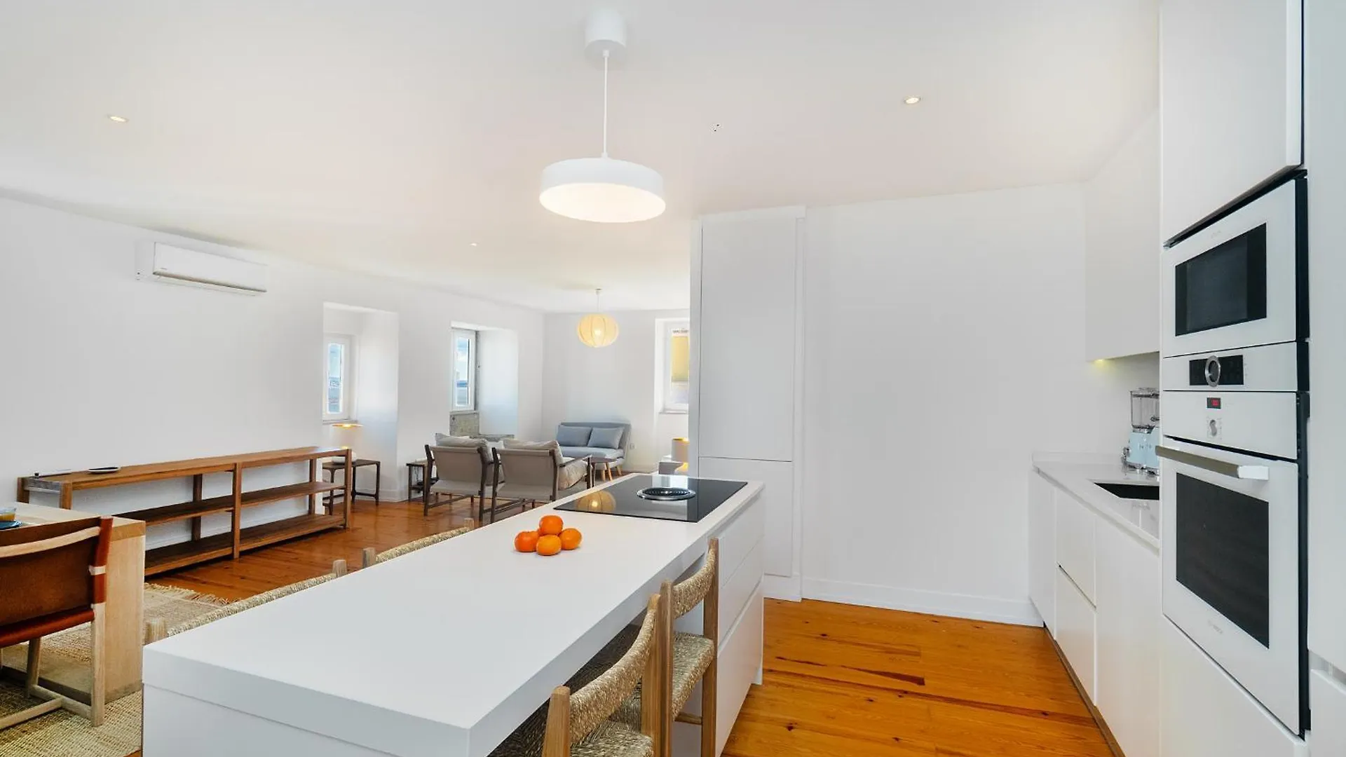 Whome Exclusive Stay In A Prime Location With River View Lisbon Portugal