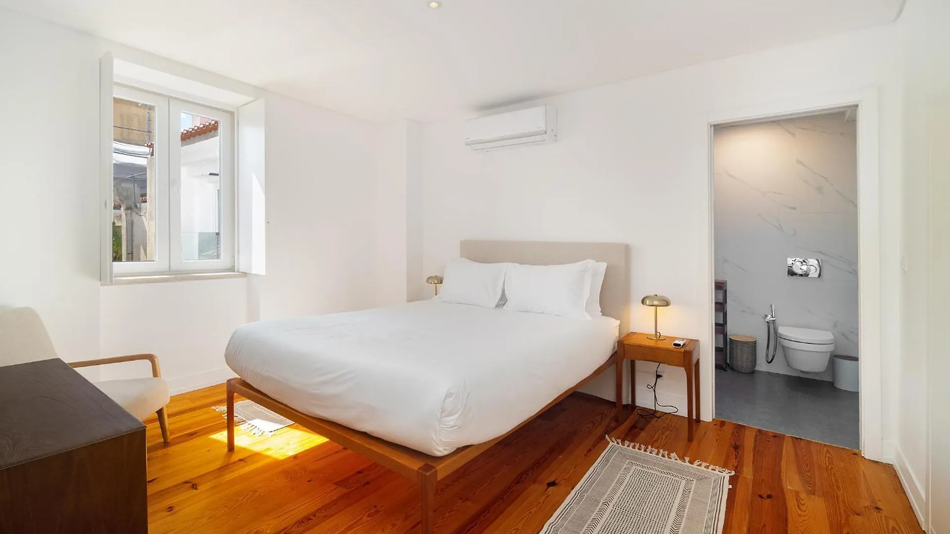 Apartment Whome Exclusive Stay In A Prime Location With River View Lisbon