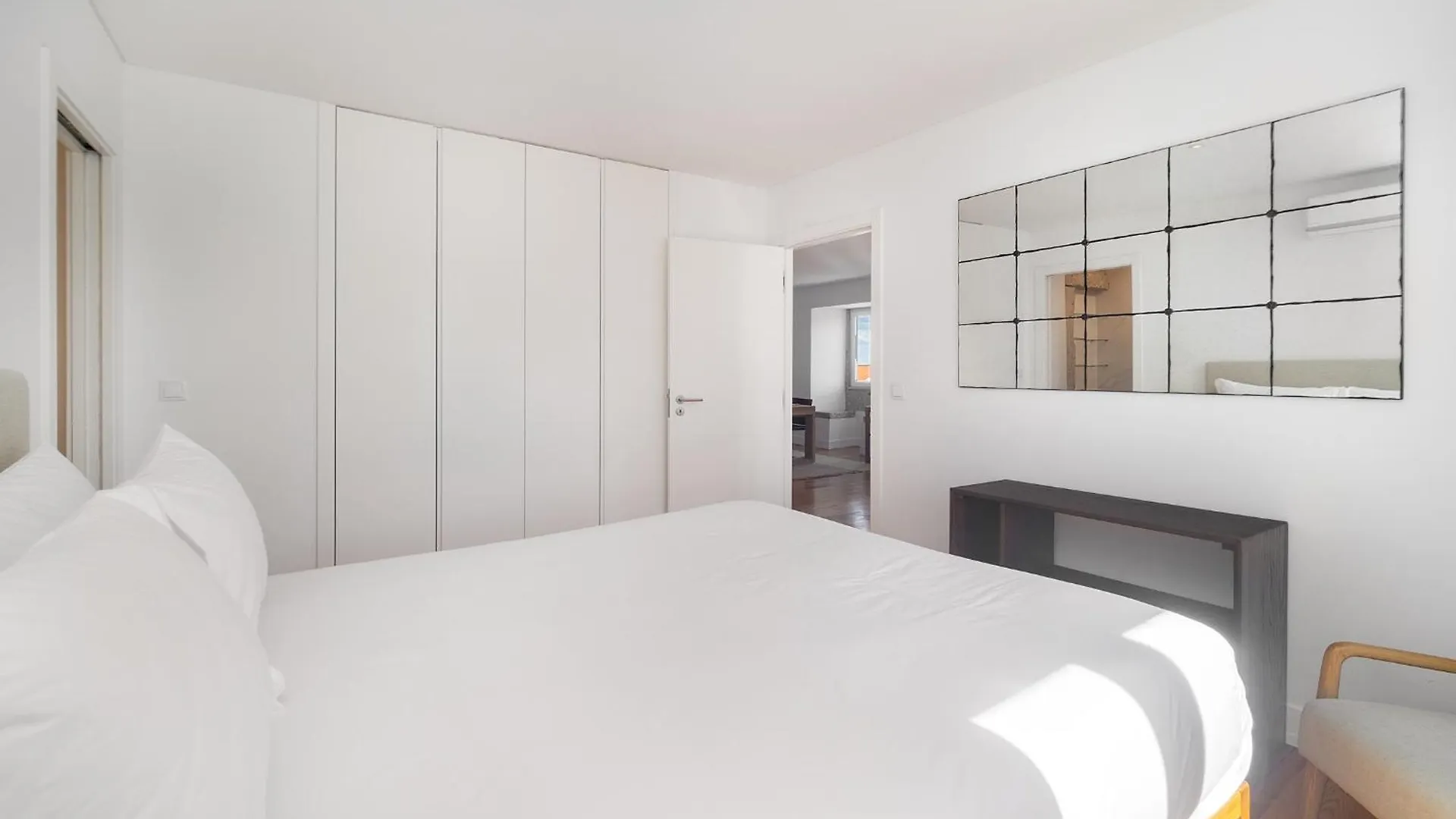 Appartamento Whome Exclusive Stay In A Prime Location With River View Lisbona