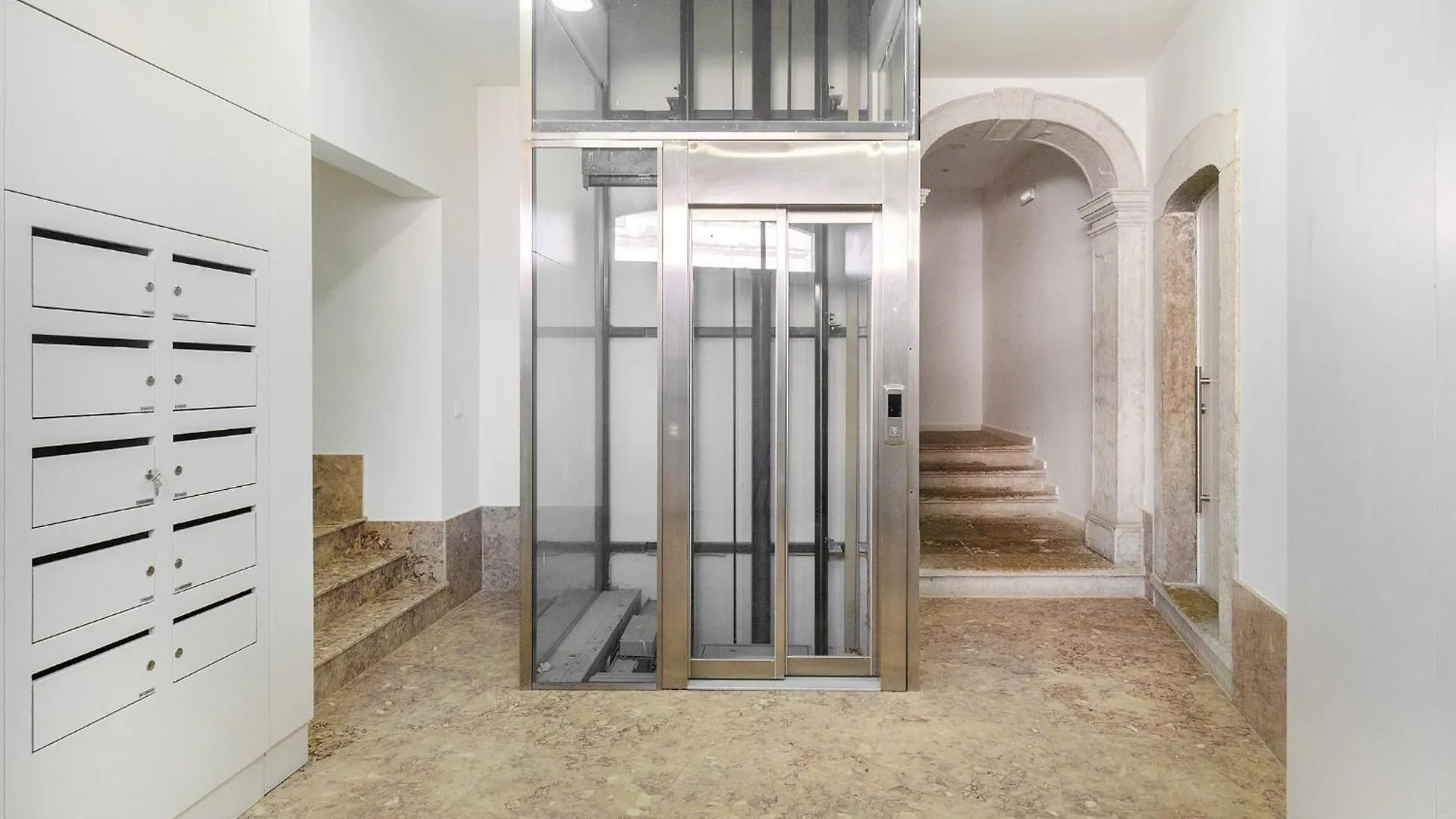 Whome Exclusive Stay In A Prime Location With River View Lisbon Apartment
